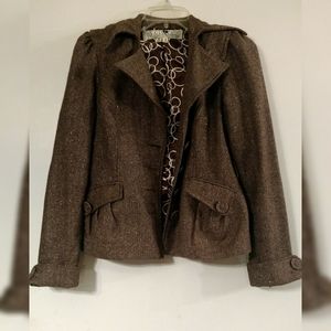 Beautiful Jolt blazer with so much gold detail